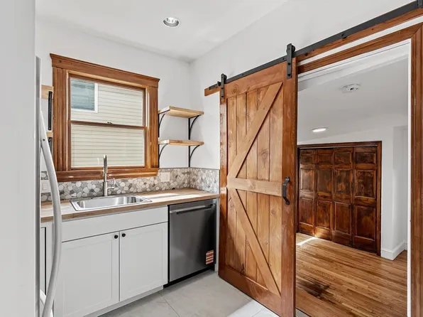 181-183 Lamartine St #1, Boston, MA 02130
