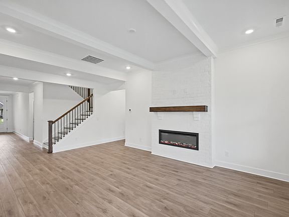 Photo of example home. Selections finishes may vary.