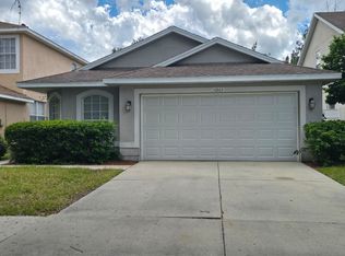 10303 Avelar Ridge Dr, Riverview, FL 33578