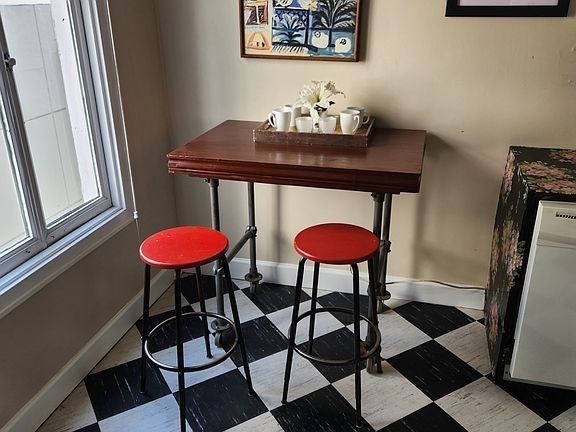 5th image of 140 Linden Ave #355-1