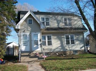 341 & 1/2 Maine St, Mauston, WI 53948