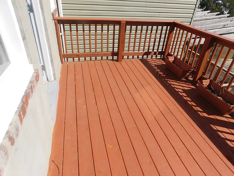 905 Kearny St NE — Photo 33