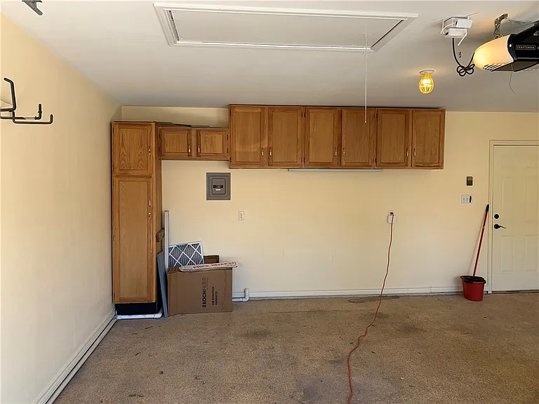 4017 Acushnet Dr #C — Photo 27