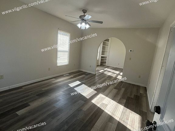 5th image of 220 N Ashland Ave