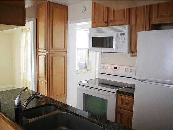 2nd image of 1590 4th Ct