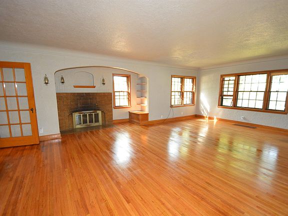 4th image of 511 31st St