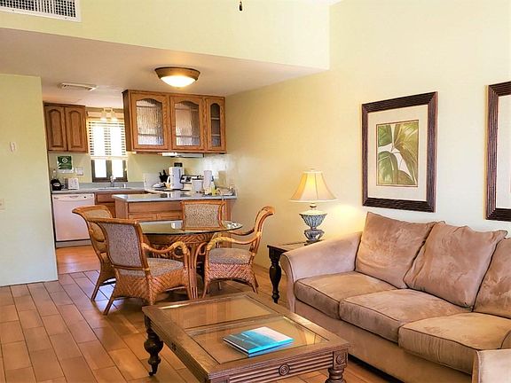 3rd image of 75-6040 Alii Dr #405