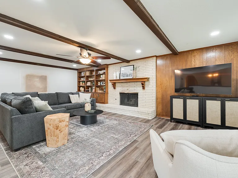 3121 Kent Dr — Photo 11