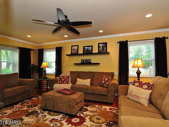 3rd image of 13140 Maltese Ln