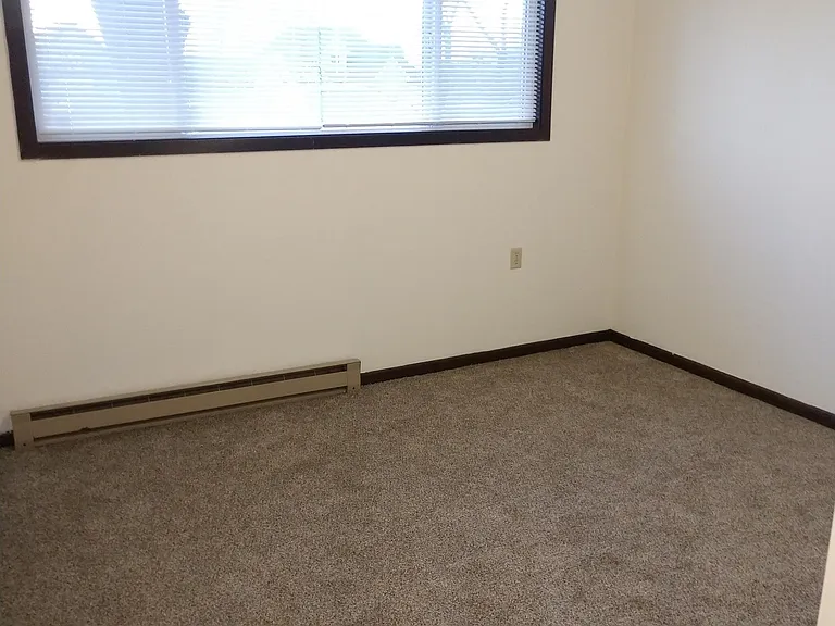 801 Hills Ave #2 — Photo 6