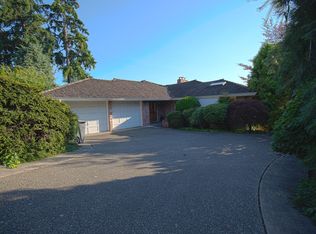 10417 NE 52nd St, Kirkland, WA 98033