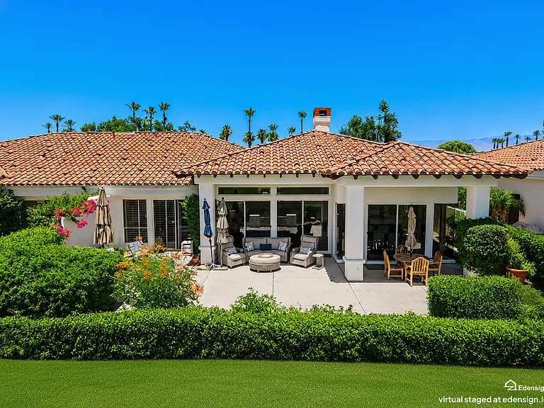 79695 Mandarina — Photo 30
