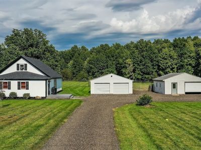 2100 State Rd NW, Warren, OH, 44481