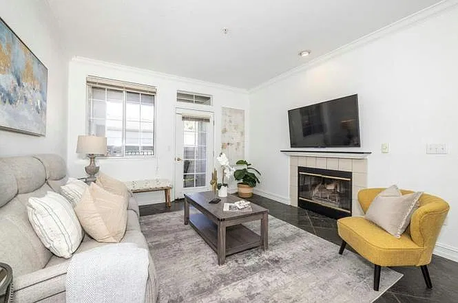 2309 Hastings Shore Lane, Unit 38 — Photo 2