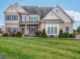 108 Dobbs Ln, Hummelstown, PA 17036