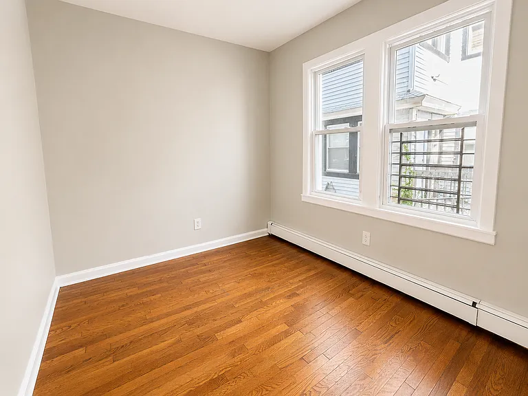 114 Lyons Ave #1 — Photo 14