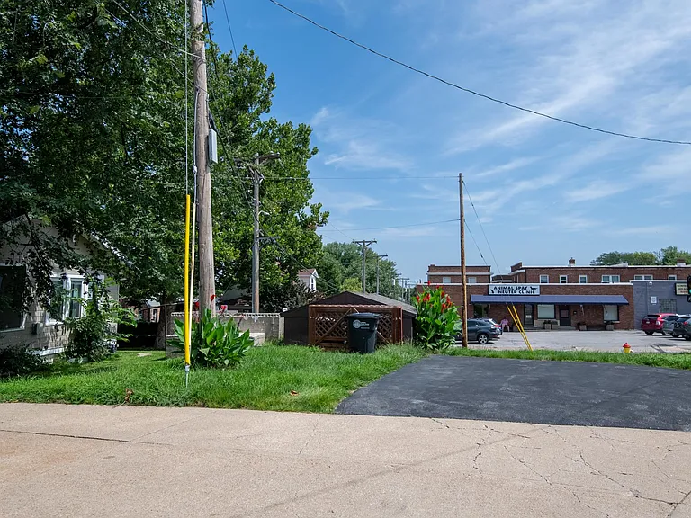 5008 NW Radial Hwy #2 — Photo 6