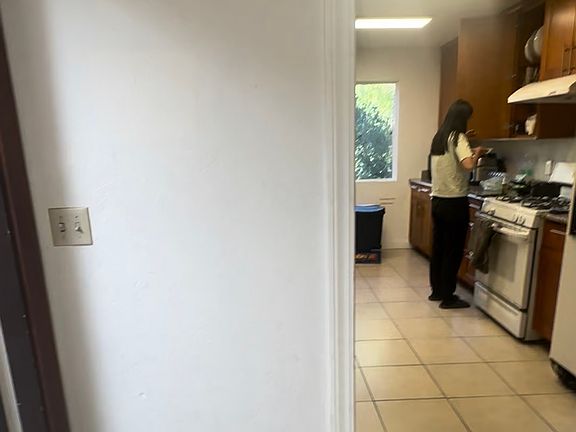 4th image of 1780 Le Roy Ave #4
