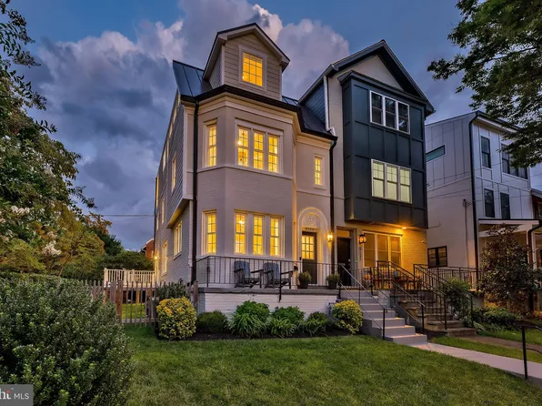 5123 45th St NW, Washington, DC 20016