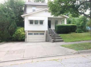 1590 Moore St, Akron, OH 44301
