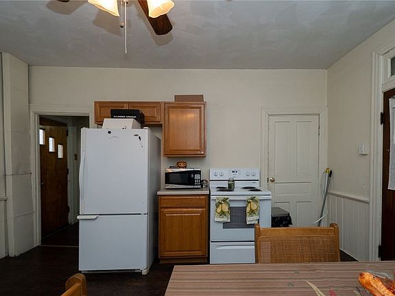 4th image of 1201 Washington Ave