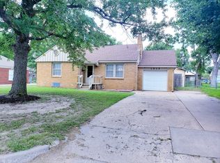 1515 N Clarence Ave, Wichita, KS 67203