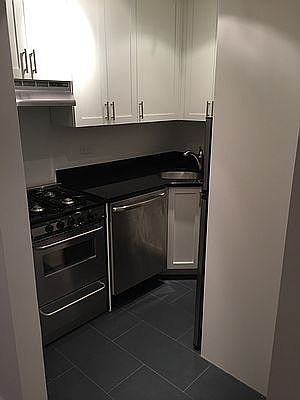 1st image of 330 E 46th St APT 2H
