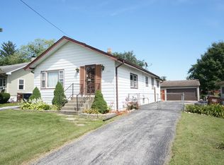 15335 Lamon Ave, Oak Forest, IL 60452