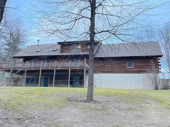 2nd image of 2176 Arrow Dr NE
