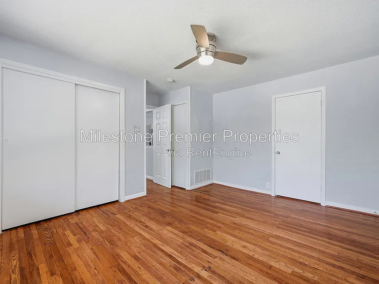 101 Lakewood Ln — Photo 15