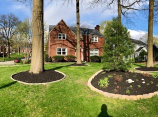 451 Sage Dr, Pittsburgh, PA 15243