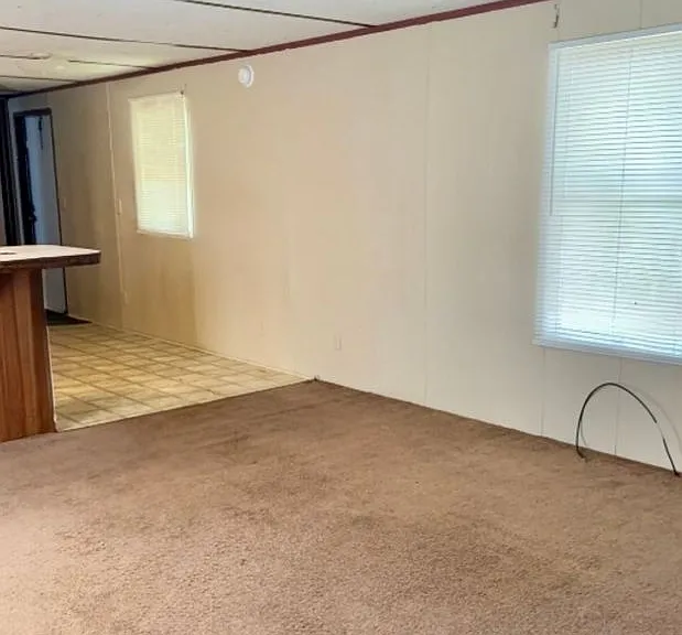 3785 Arnall Dr — Photo 2