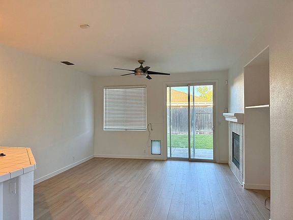 4th image of 10031 Waterfield Dr