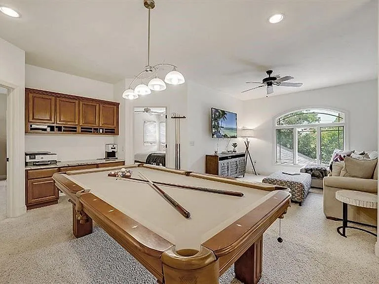 1725 Bonita Ct — Photo 23