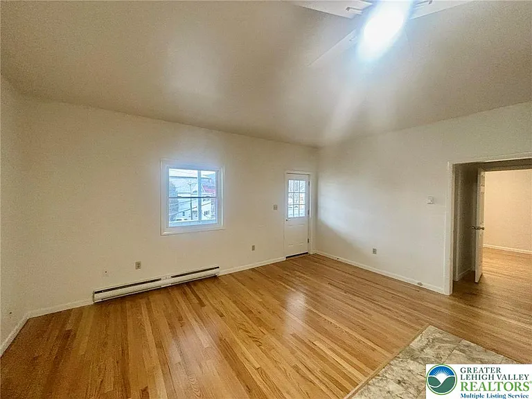 20 W Main St #23 — Photo 11