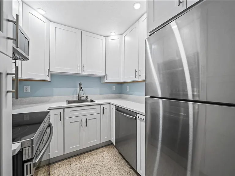 3190 N Atlantic Ave #204 — Photo 6