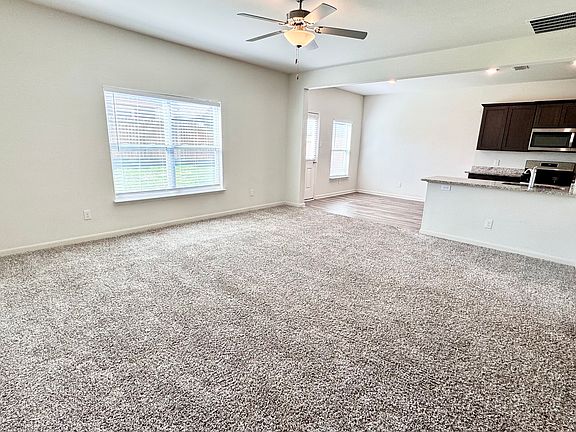 5th image of 2409 Stillwater Dr