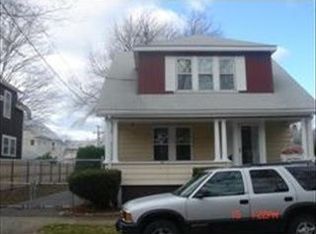 37 Locust St, Lynn, MA 01904