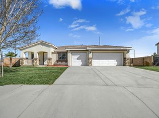 43526 Palm Ln, Lancaster, CA 93535