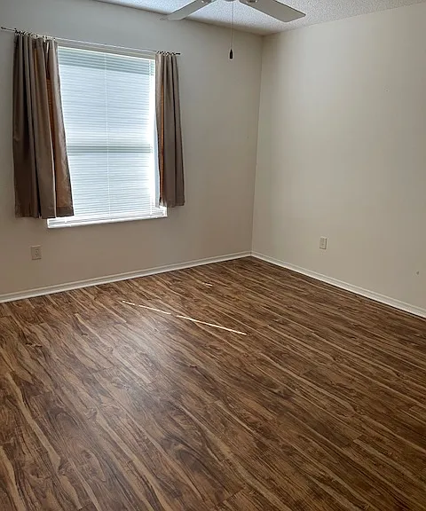 2340 Pickens Pl — Photo 34