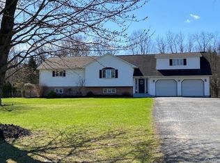 5992 Cooper St, Vernon, NY 13476