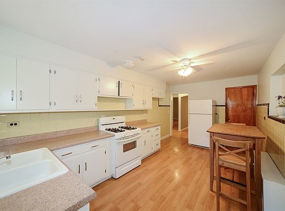 5th image of 7367 North Ave #2