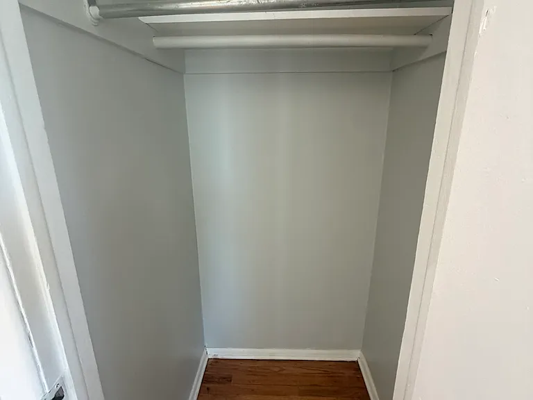 919 Chandler Ave #2R — Photo 13