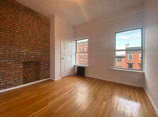 98 S 2nd St #4B, Brooklyn, NY 11249