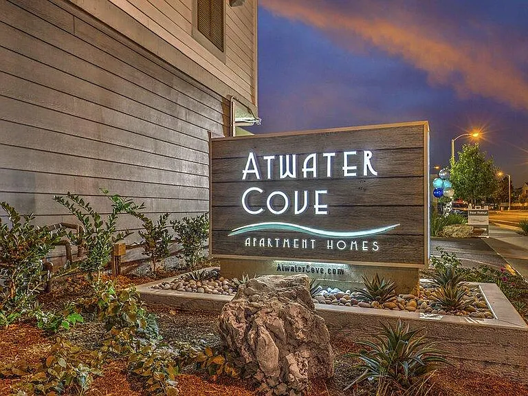 Atwater Cove — Photo 31