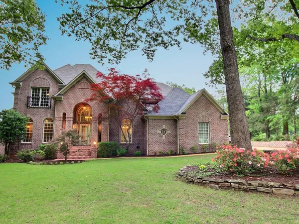 8000 Rankin Branch Rd, Millington, TN 38053