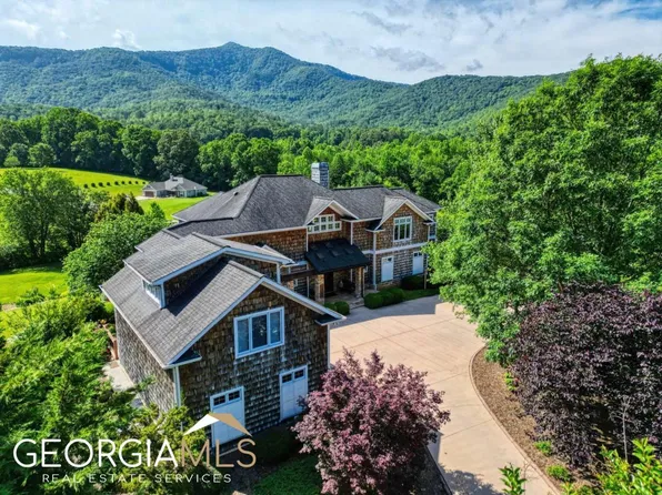 4175 Asheland Cove Dr, Young Harris, GA 30582