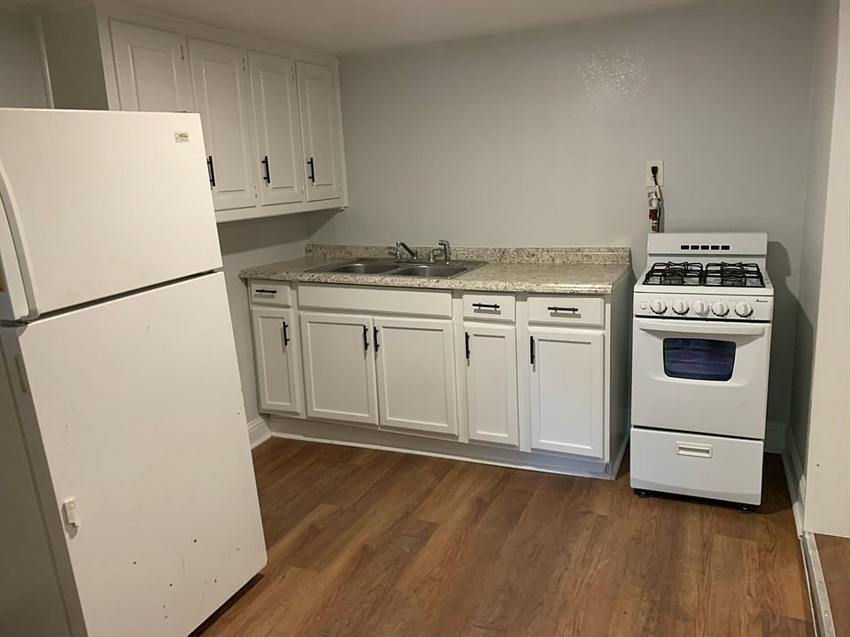 1st image of 1423 Lagonda Ave #B
