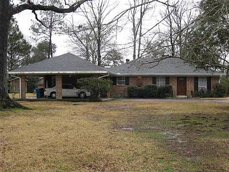 1st image of 501 Robinhood Cir