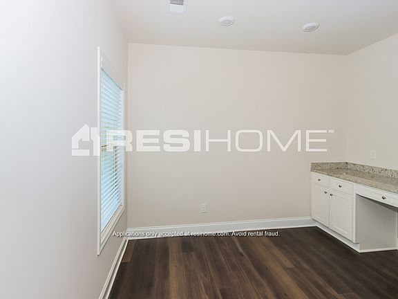 5th image of 408 Avocet Sea Ln